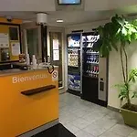 Hotel Hotelf1 Le Mans Sud 3*