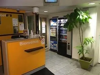 Hotel Hotelf1 Le Mans Sud 3*