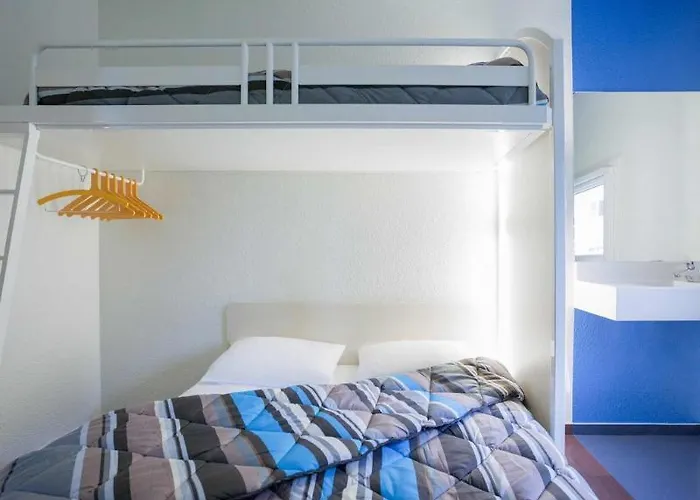 Hotelf1 Le Mans Sud 3*