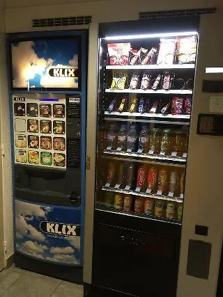 Hotelf1 Le Mans Sud Hotel 3*